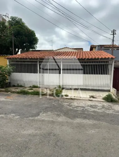 OPORTUNIDADE RARA NO RIACHO FUNDO 1 QN 07, CONJUNTO 17! Casa ESCRITURADA
