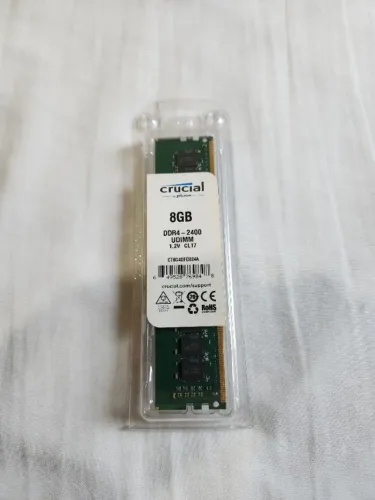 Pente de Memória RAM Crucial 8GB DDR4 2400MHz - Usado