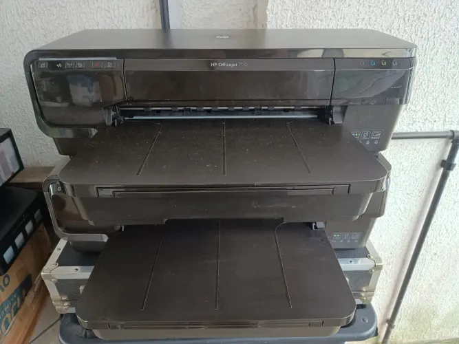 Vendo duas Impressoras HP Officejet 7110, A3, Coloridas, Wi-Fi, funcionando.