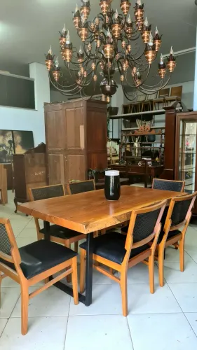 Jogo de Mesa de Jantar Industrial Angelim Pedra 1,62m com 6 Cadeiras Luxo