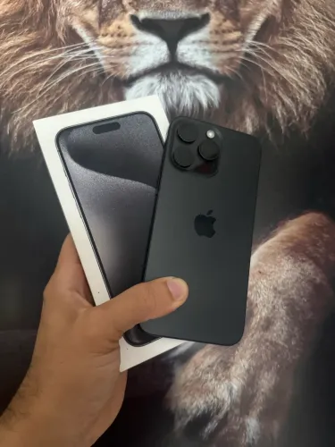 iPhone 15 pro Max 256gb - LACRADO