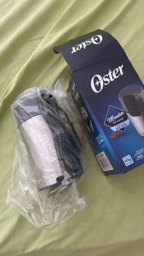 Moedor de Café Oster na Caixa