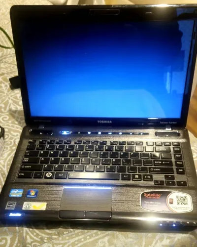 Notebook TOSHIBA SATELITE