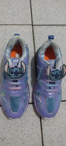 Tênis Stitch menina Bibi tamanho 35