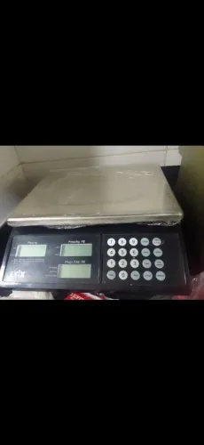 Vende se balança comercial com o selo do imetro