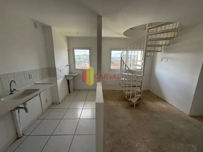 Apartamento Duplex com 3 dormitórios à venda, 105 m² por R$ 395.000,00 - Vale Verde - Pedr