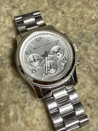 Relógio Michels Kors prata