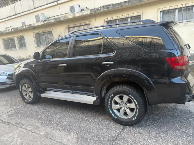 Toyota Hilux SW4 SRV D4-d 4X4 3.0 TDI Dies. AUT 2006