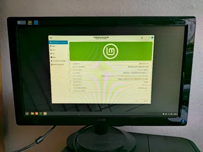 PC Dell i5 + 6GB RAM + 128SSD + Monitor 20" + Placa Video NVidia GeForce GT620 + WIFI