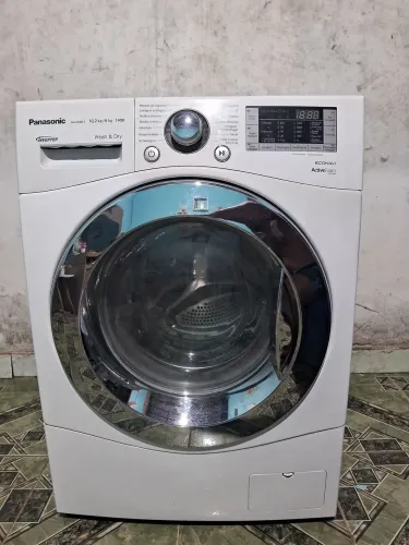 Lava e seca Panasonic 10,2kg