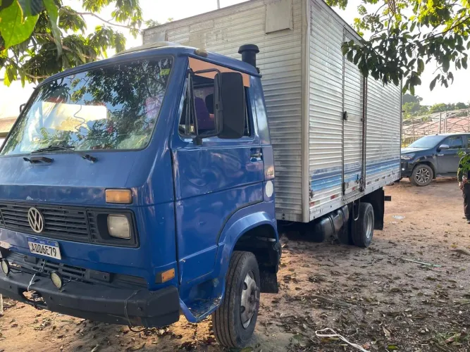 Caminhão 790/S à venda