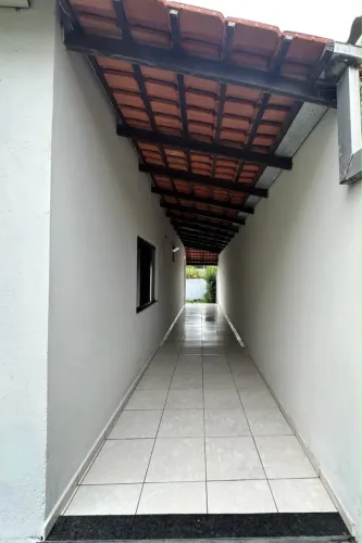Vendo casa no bairro da Marambaia UG