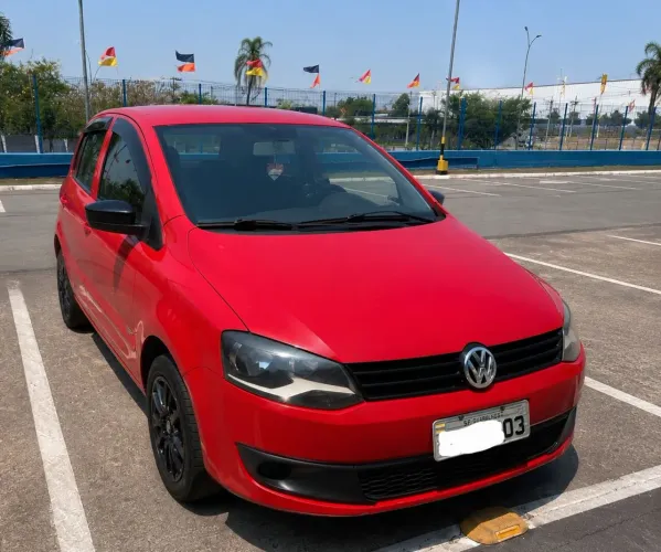 Volkswagen Fox 1.0 MI Total Flex 8V 5P 2011