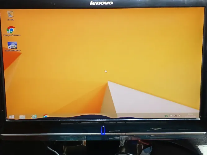 Monitor Lcd Lenovo 19 polegadas com áudio