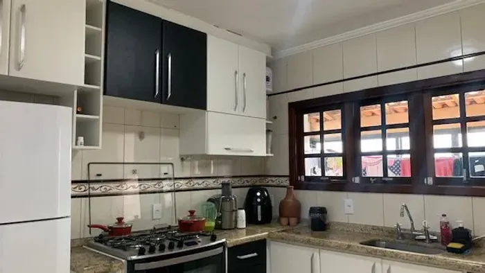 Sobrado para aluguel, 4 quartos, 4 suítes, 6 vagas, Vila Alto de Santo André - Santo André