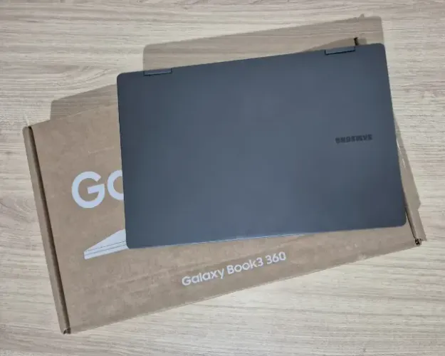 Notebook Samsung Book3 360 Intel I5 16/512 13.3 W11 Grafite