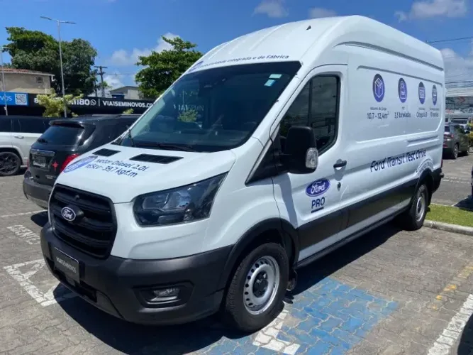 Ford Transit Furgão 2.0 Longo Turbo DIE Aut. 2026