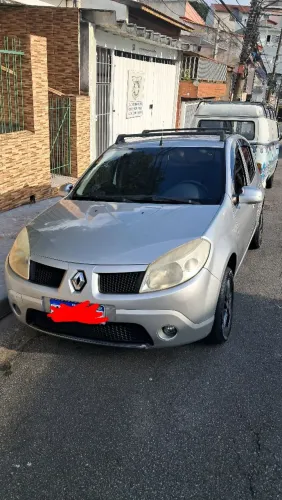 Renault Sandero Authentique Hi-flex 1.0 16V 5P 2010
