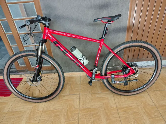 Vendo ou troco - Bike GTSM1 aro 29 quadro 19