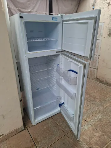 VENDO GELADEIRA CONTINENTAL
