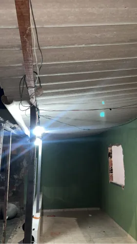 TELHADO (80m2) +  8 VIGOTAS