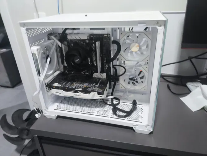 PC gamer branco
