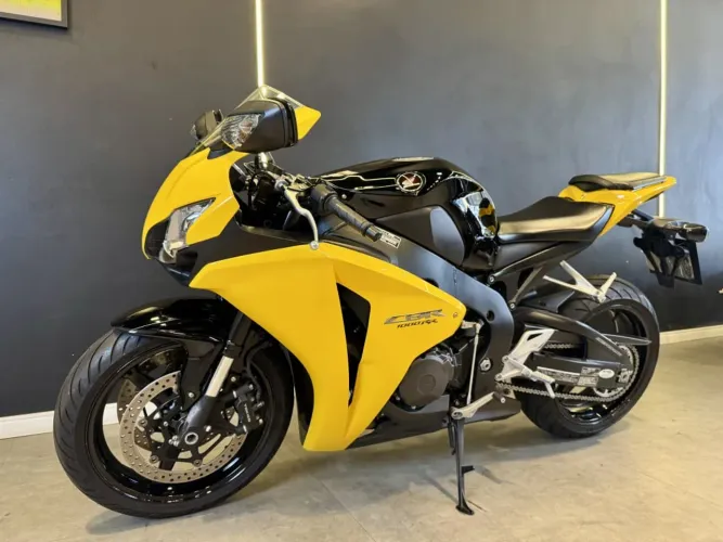 HONDA CBR 1000 RR 2008
