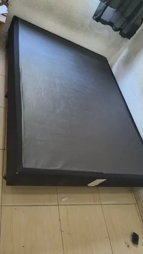 CAMA BOX CASAL preta, Ortobom, seminova, ótimo estado! 250 reais