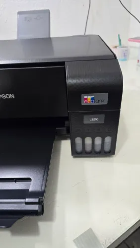 Impressora Eco-tanque Epson L3210
