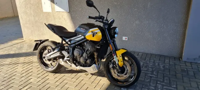 Triumph Trident 660 2025, com R$ 2k em acessórios
