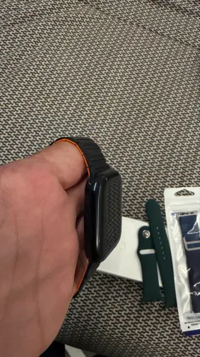 Apple Watch Series 7 (45mm) Alumínio + Caixa Original + Kit de Pulseiras Extras!