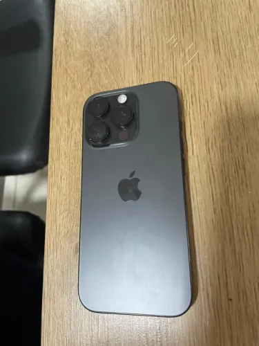 iPhone 16 Pro Garantia Apple até 01/10