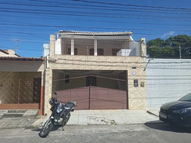 Imóvel para aluguel com 150 metros quadrados com 4 quartos em Alecrim - Natal - RN