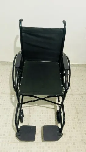 Cadeiras de rodas em bom estado (semi novo)
