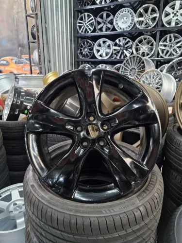 Jogo de rodas cruze aro 17 5x105 originais
