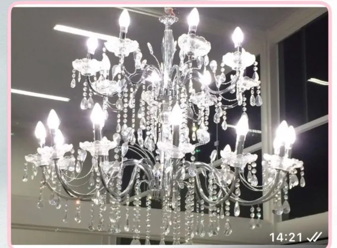 Lustre Candelabro 18 Braços Luxo/castelo Italiano