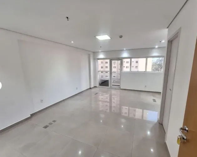 Sala comercial na Alameda Grajaú, 614 - Sala 413 33 m²