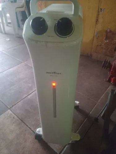 Aquecedor a óleo Britânia