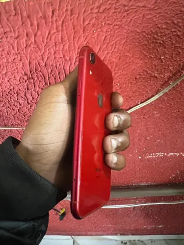 iPhone XR Vermelho