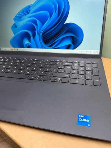 NOTEBOOK CORE I5 12 GERAÇÃO 8 DE RAM JÁ COM SSD DE 512 GB MARCA DELL
