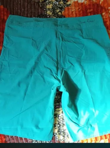 Duas bermudas South - estilo e conforto por um preço top!