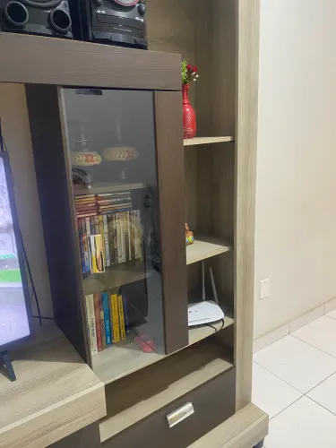 Estante para sala