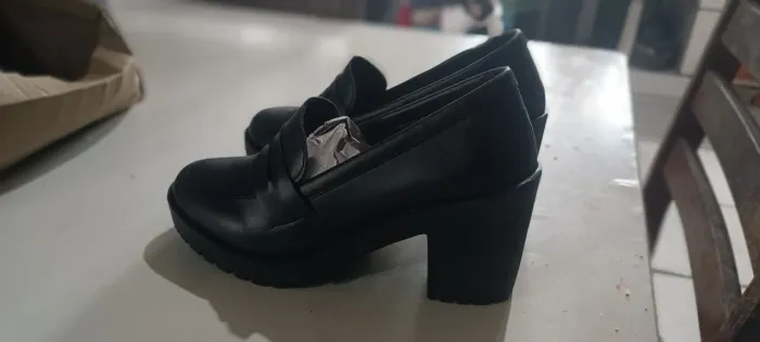 Vendo sapato feminino tamanho 39