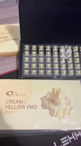 Switches Akko V3 Creamy Yellow - Linear (Teclado Mecânico)