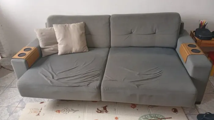 Sofá retrátil 3 lugares