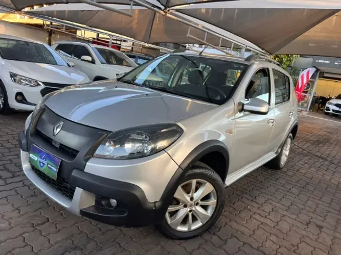 Renault Sandero Stepway Hi-power 1.6 8V 5P 2014