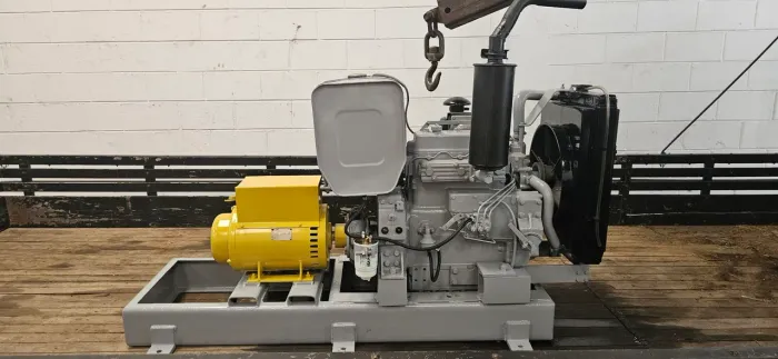 Grupo gerador diesel motor yanmar com gerador 15 kva