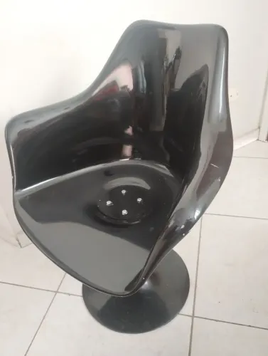 Cadeira Saarinen Para Restauro