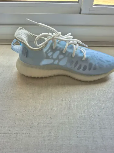 Tênis Adidas Yeezy Boost 350 - azul - tamanho 41/42 - NOVO 
