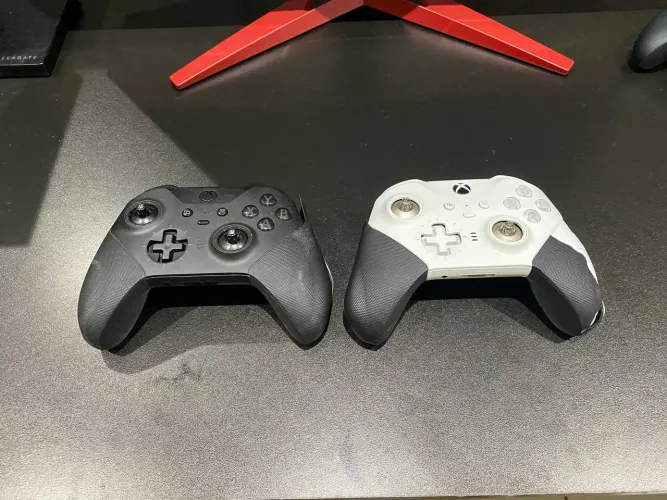 2 controles Elite 2 (ler descrição)
